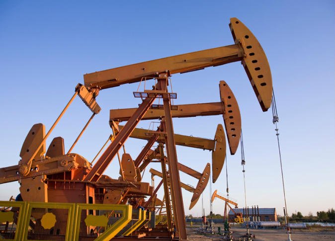 صورة شركات عالمية تتوقع انخفاض أسعار النفط في 2020