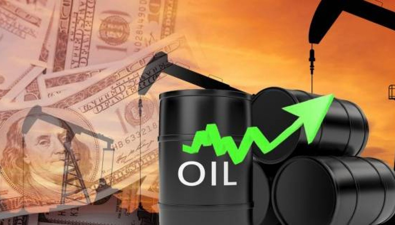صورة أسعار النفط العالمية تقفز في بداية أسبوع التداول بعد الهجوم على منشآت نفط سعودية