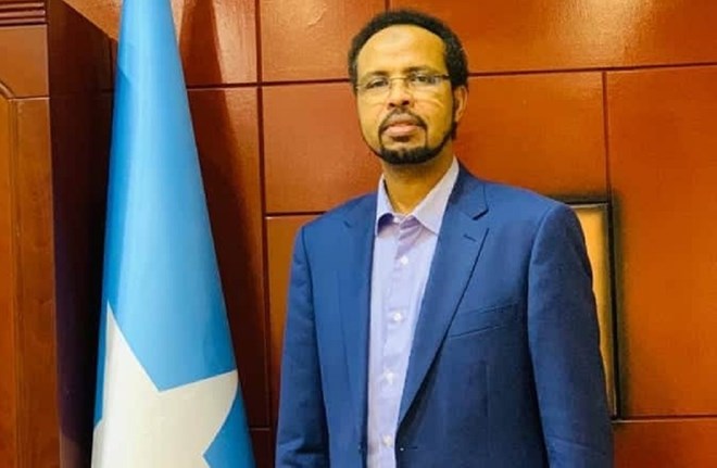 صورة رئيس هيئة البترول الصومالية: سنتقدم امتيازات وتيسيرات جذابة للغاية للشركات العالمية