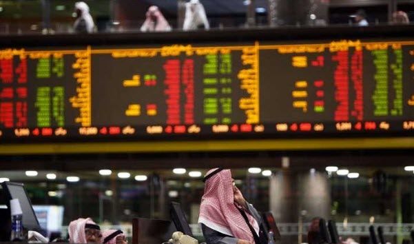 صورة أسواق الخليج الرئيسية تنخفض بفعل تراجع سعر النفط